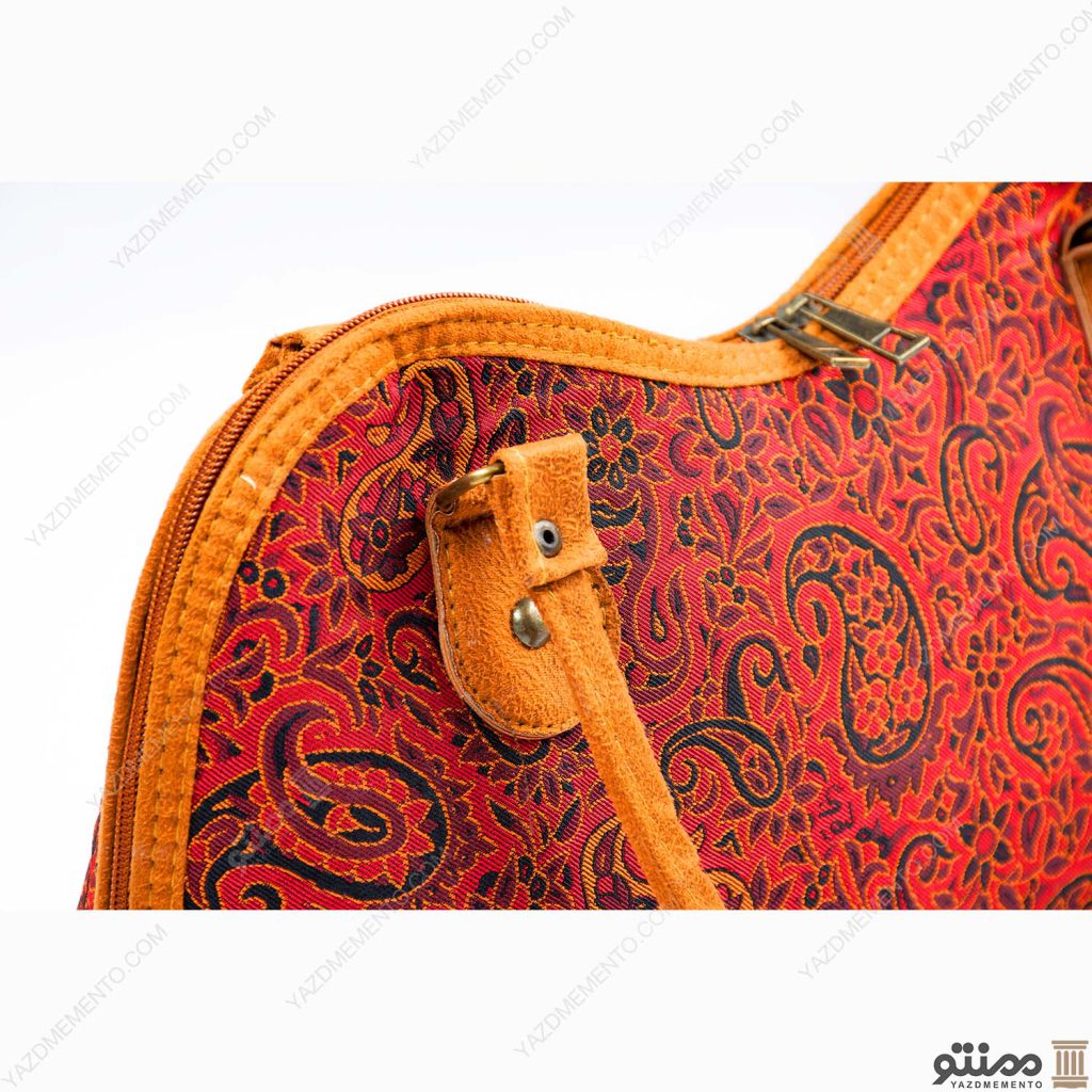 کیف ترمه طرح گلایول رنگ قرمز