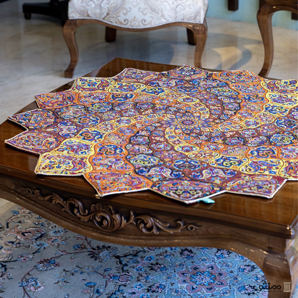رومیزی گرد ترمه قطر یک طرح آبادیس سنتی